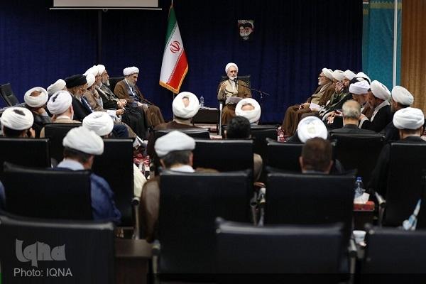 نباید از خلأها و نیازهای حوزه علمیه غفلت کرد