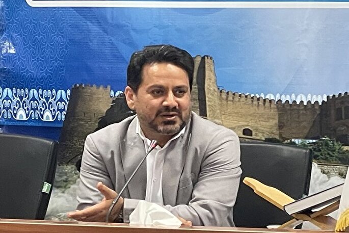 بمباران اطلاعاتی دشمن را دست کم نگیریم