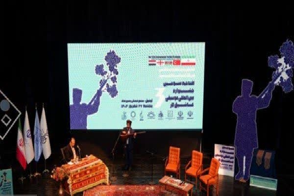 موسیقی عاشیق لار حافظ فرهنگ شفاهی این مرزوبوم است