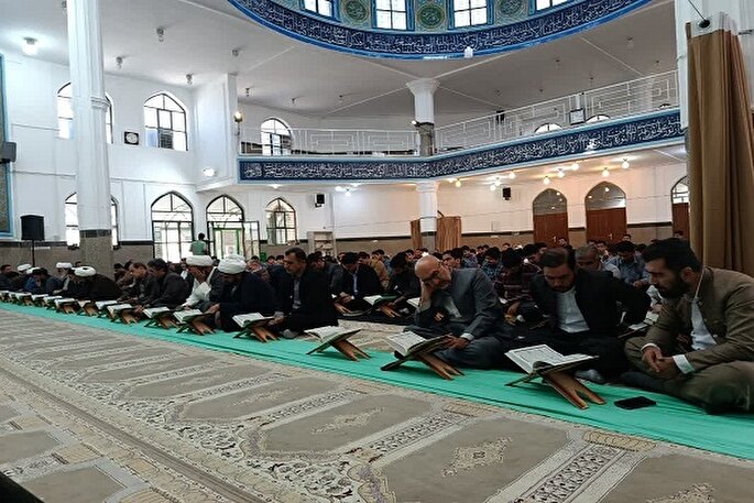 برگزاری محافل انس با قرآن در کردستان + عکس
