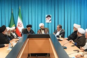 امامان جمعه در تبیین مسائل روز جامعه نقش هدایت‌گری خود را تقویت کنند