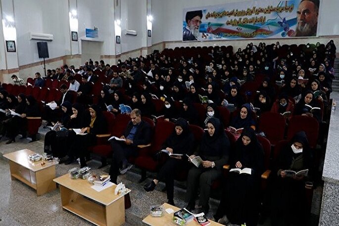 نگاه‌ ژرف به کتابخوانی در افزایش علاقه‌مندی مؤثر است