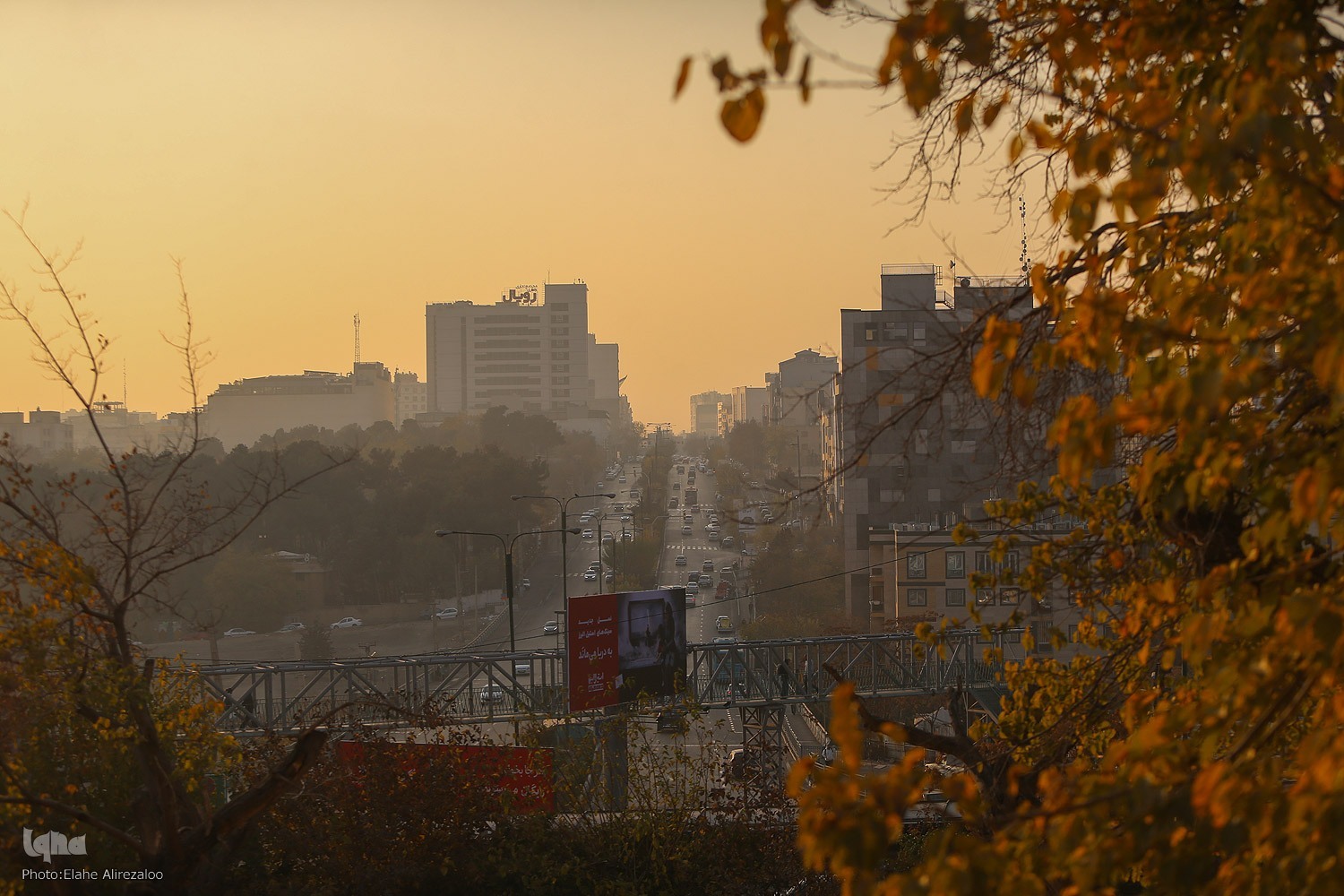 تداوم روزهای نارنجی تهران با شاخص 140