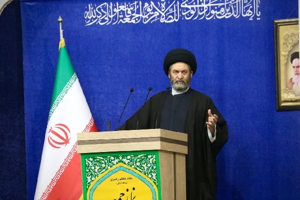 آیت‌الله سید حسن عاملی نماینده ولی فقیه در استان و امام جمعه اردبیل