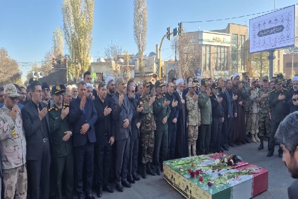 عطر بهشت بر فضای اردبیل طنین‌انداز شد+عکس