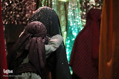 روایت عاشورا به زبان هنر در نمایشگاه بوی سیب اردبیل