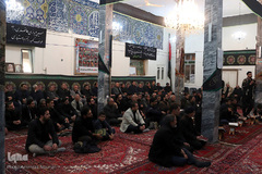 ⁨قرآن و شب عاشورا به تبعیت از امام حسین(ع)