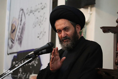 ⁨قرآن و شب عاشورا به تبعیت از امام حسین(ع)