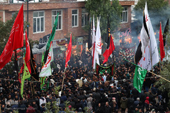 ⁨عزاداری سنتی اردبیلی‌ها در تاسوعای حسینی⁩