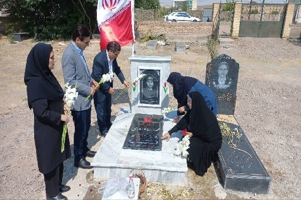 تجدید میثاق جهادگران جهاددانشگاهی اردبیل با آرمان‌های شهدا