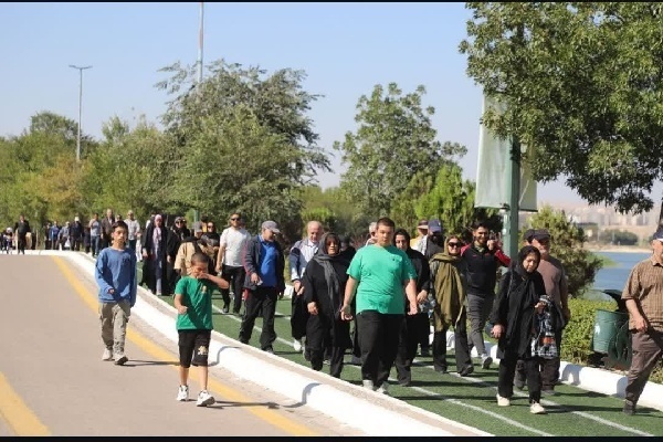 همایش پیاده روی هفته دولت