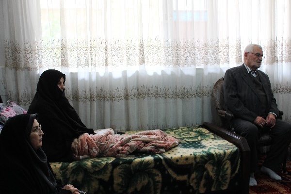 دیدار با خانواده شهدا