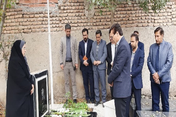 تجدید بیعت اعضای جهاد دانشگاهی استان اردبیل با آرمان‌های شهدا