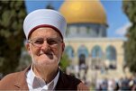 इज़रायली शासन ने अल-अक्सा मस्जिद के धर्मगुरु शेख इकरीमा साबरी को अदालत में तलब किया