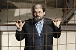 Associated Press: Salman Rushdie Telah Lepas Ventilator