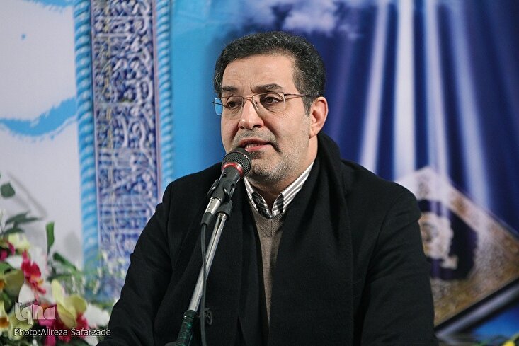 Bacaan Hashem Roghani dari Surah "Tahrim"