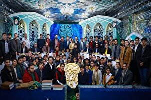 Ang Pananabik ng Malapit sa Pangwakas na Yugto ng Panggagaya na Pagbigkas + Larawan at Pelikula