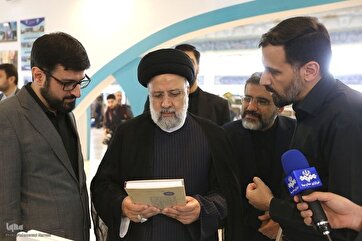 Президент Ирана посетил Международную выставку Корана 2024 года и почтил служителей Корана
