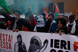 İtalya'da "Filistin" yürüyüşü