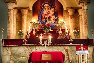 کیتھولک کلیسا: مریم مقدس نجات دہندہ انسانیت نہیں